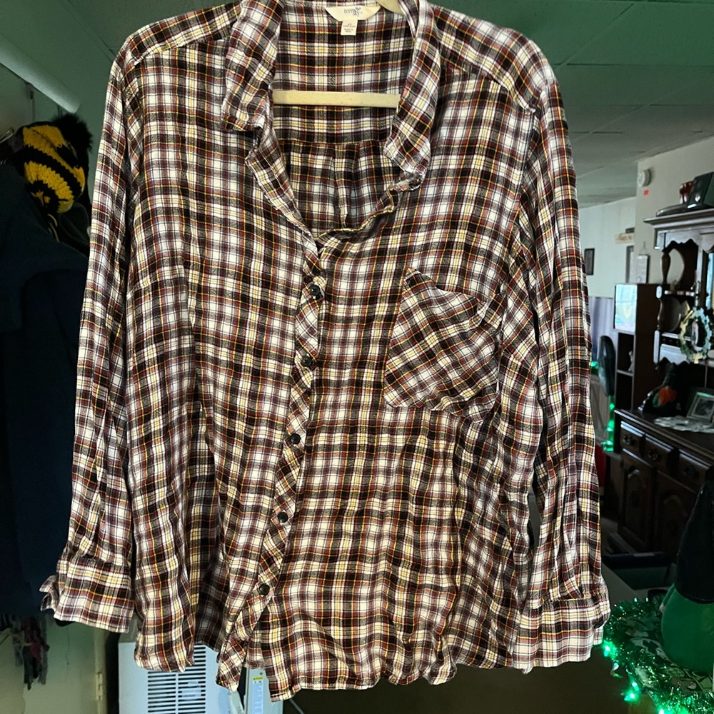 Plaid plus size long sleeve top
